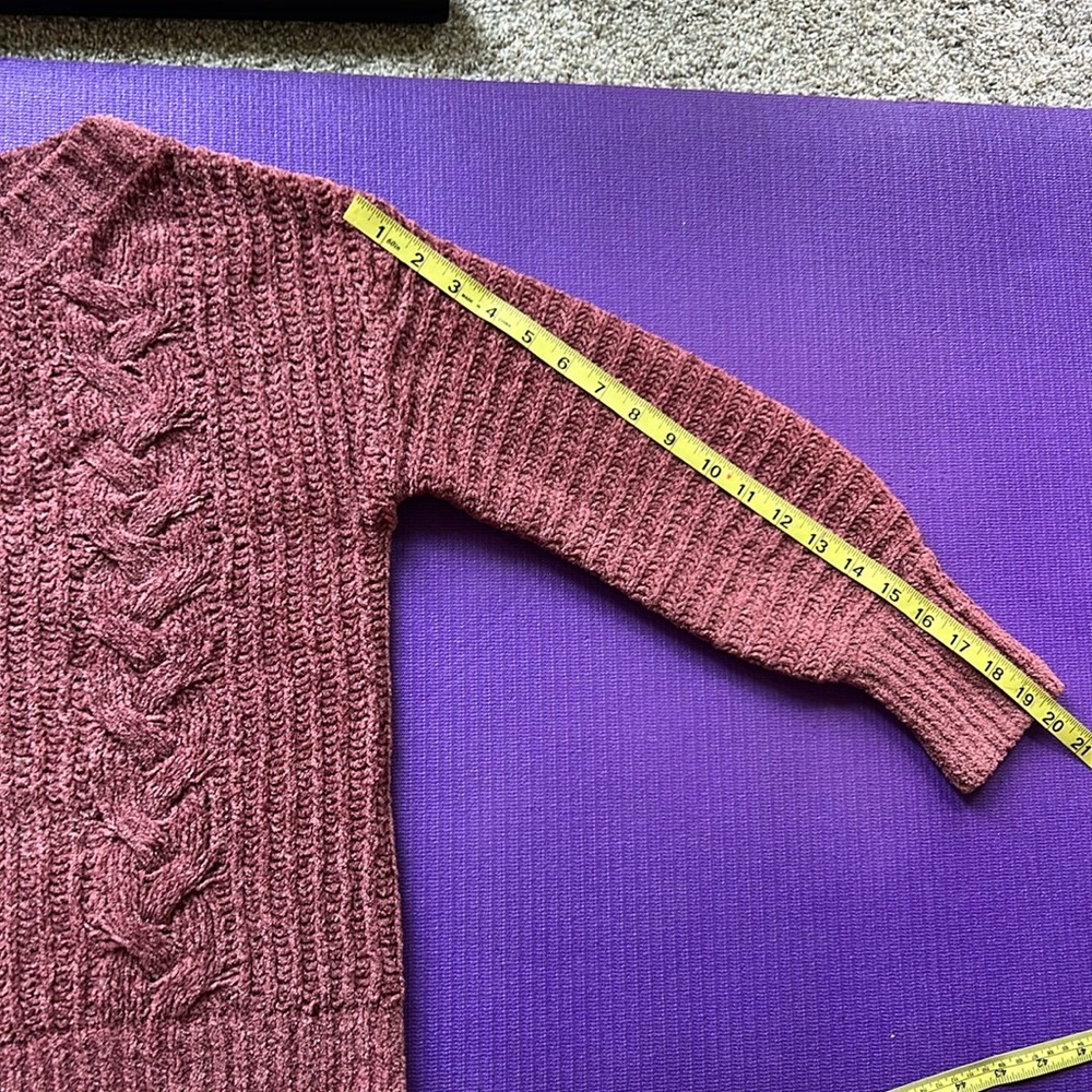 EXPRESS SWEATER - Picture 14 of 16